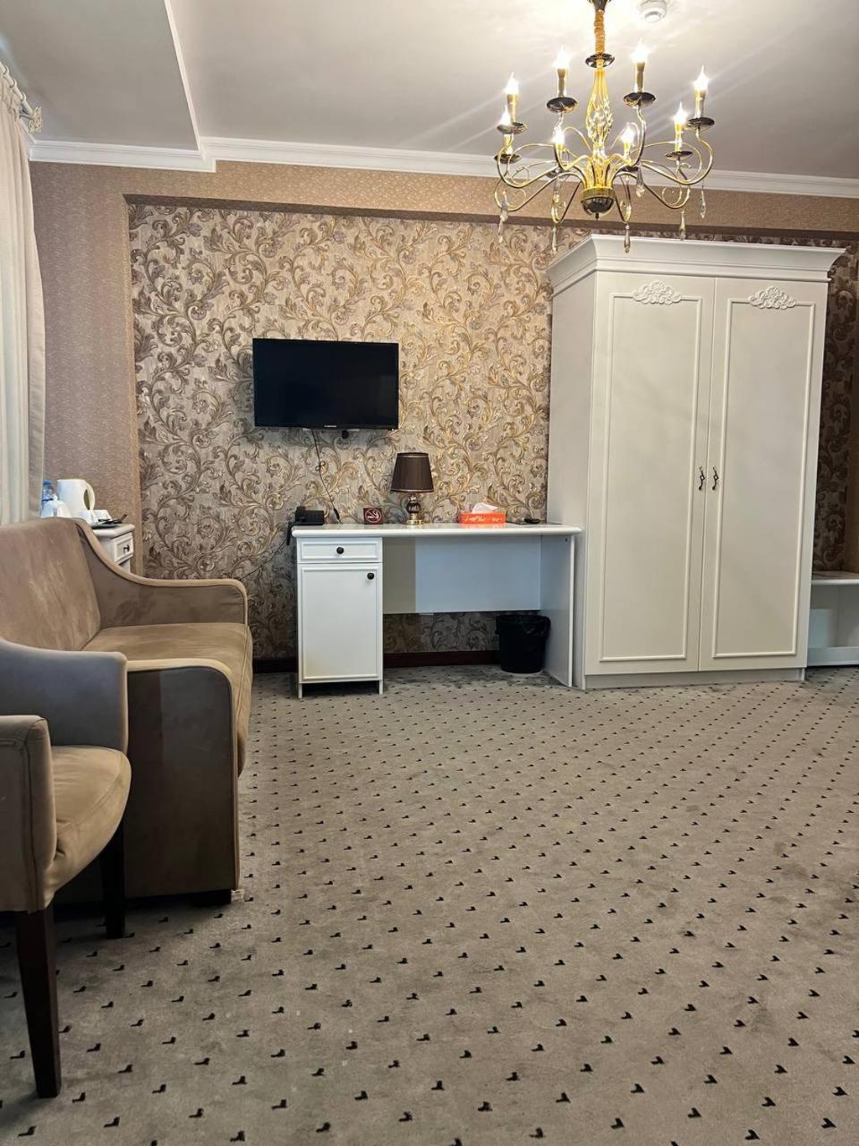 Orzu Hotel Nemengan Dış mekan fotoğraf