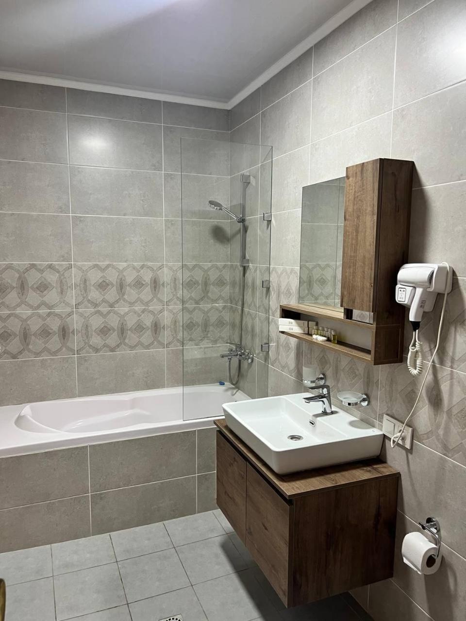 Orzu Hotel Nemengan Dış mekan fotoğraf